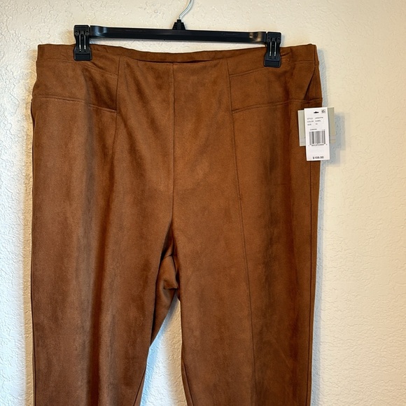 John Mark
Plus Size Faux Suede Flat Front Slim Straight Pull-On Pants - Picture 5 of 8